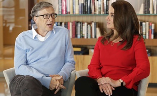 Bill et Mélinda Gates, le 1er février 2018 lors d'une interview à Associated Press aux États-Unis.