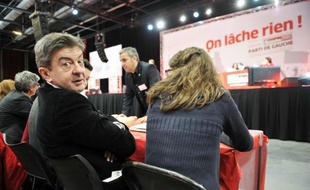 Le Parti de gauche de Jean-Luc Mélenchon, de plus en plus offensif envers le gouvernement, achève dimanche son congrès à Bordeaux, sur fond de relations compliquées avec le Parti communiste sur la question des alliances aux municipales.