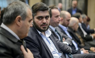 Le négociateur en chef de l'opposition syrienne, Mohammed Allouche, à Genève le 19 avril 2016