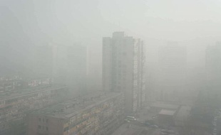 Pékin dans un nuage de pollution, le 14 janvier 2013.