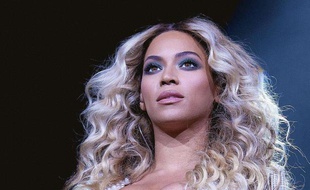 Beyoncé le 10 décembre 2013 à Dallas, au Texas.
