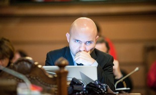 Matthieu Rouveyre, président du groupe socialiste à Bordeaux