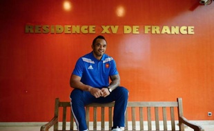 Le 2e ligne du XV de France Yoann Maestri, victime d'un lumbago, a déclaré forfait pour affronter l'Australie samedi au Stade de France en ouverture des tournées de novembre, remplacé dans le XV de départ par Jocelino Suta
