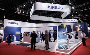 Le constructeur européen Airbus a annoncé un vaste plan de licenciements.