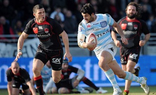 Le trois-quarts du Racing-Métro Fabrice Estebanez lors du match contre Lyon le 18 février 2012.