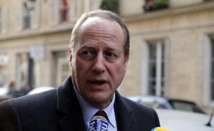 L'approche des élections municipales a ranimé les querelles intestines à l'UMP de Paris, qui se sont toutefois apaisées vendredi soir, autour de l'organisation d'une primaire à droite ouverte à tous les sympathisants dans la capitale dans deux mois et demi.