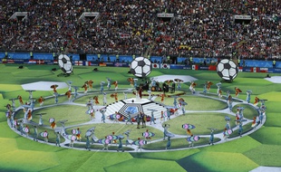 Robbie Williams avant le match Russie - Arabie Saoudite