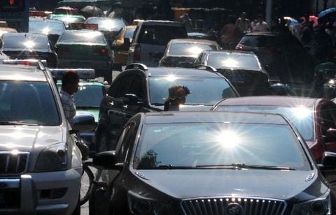 Quelques réflexes à adopter pour éviter les coups de chaud dans les bouchons