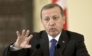 Le président turc Recep Tayyip Erdogan, le 1er avril 2015 à Bucarest, en Roumanie.