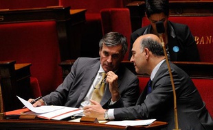 Jérôme Cahuzac et Pierre Moscovici à l'Assemblée nationale, le 16 juillet 2012.