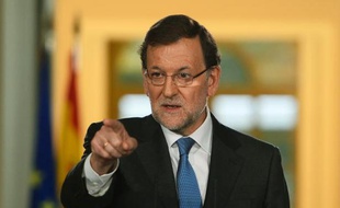 Le chef du gouvernement conservateur espagnol Mariano Rajoy a promis vendredi, lors de son bilan annuel, plus d'emplois et une reprise de la croissance économique dans une Espagne frappée par un taux de chômage de 26% et enfoncée dans la crise.