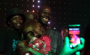 Avec son sourire édenté et ses grimaces, Mison Sere a empoché le titre de Mister Ugly sans trop de difficultés.