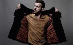 La chanteur Claudio Capéo.