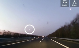 Un bolide observé dans le ciel de Bretagne le 9 avril 2015.