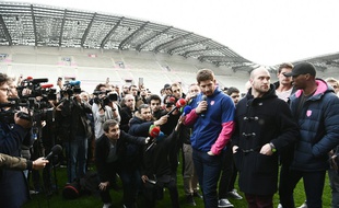 Les joueurs du Stade Français ont décidé de faire grève pour protester contre la fusion avec le Racing 92, le 14 mars 2017.