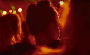 Dans le documentaire "Sexe sans consentement", Blandine Grosjean et Delphine Dhilly explorent la notion de "zone grise".