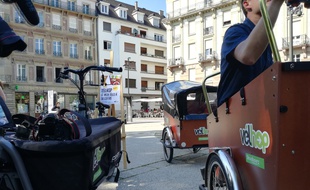 Velhop a acquis neuf vélos cargos à assistance électrique en misant sur deux modèles différents.