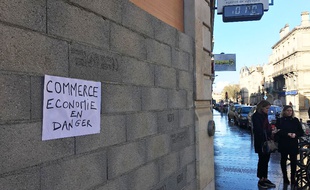 Les commerçants du cours Pasteur à Bordeaux sont durement touchés par les casseurs en marge des manifestations