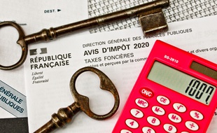 La taxe spéciale d'équipement s'ajoute à la taxe foncière.