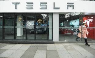 Un concessionnaire Tesla en Chine, le 4 janvier 2021.