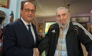 François Hollande et Fidel Castro lors de leur rencontre à La Havane, le 11 mai 2015.