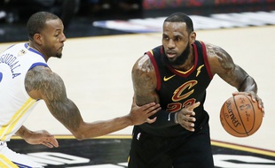 LeBron James pourrait quitter les Cavs dès cet été