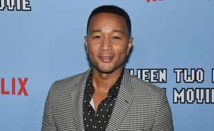 Le chanteur John Legend