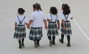 Des élèves dans une école en Espagne