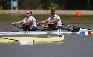 La paire lyonnaise Hugo Boucheron et Matthieu Androdias (ici en 2018) est redevenue championne d'Europe d'aviron dimanche en Italie.