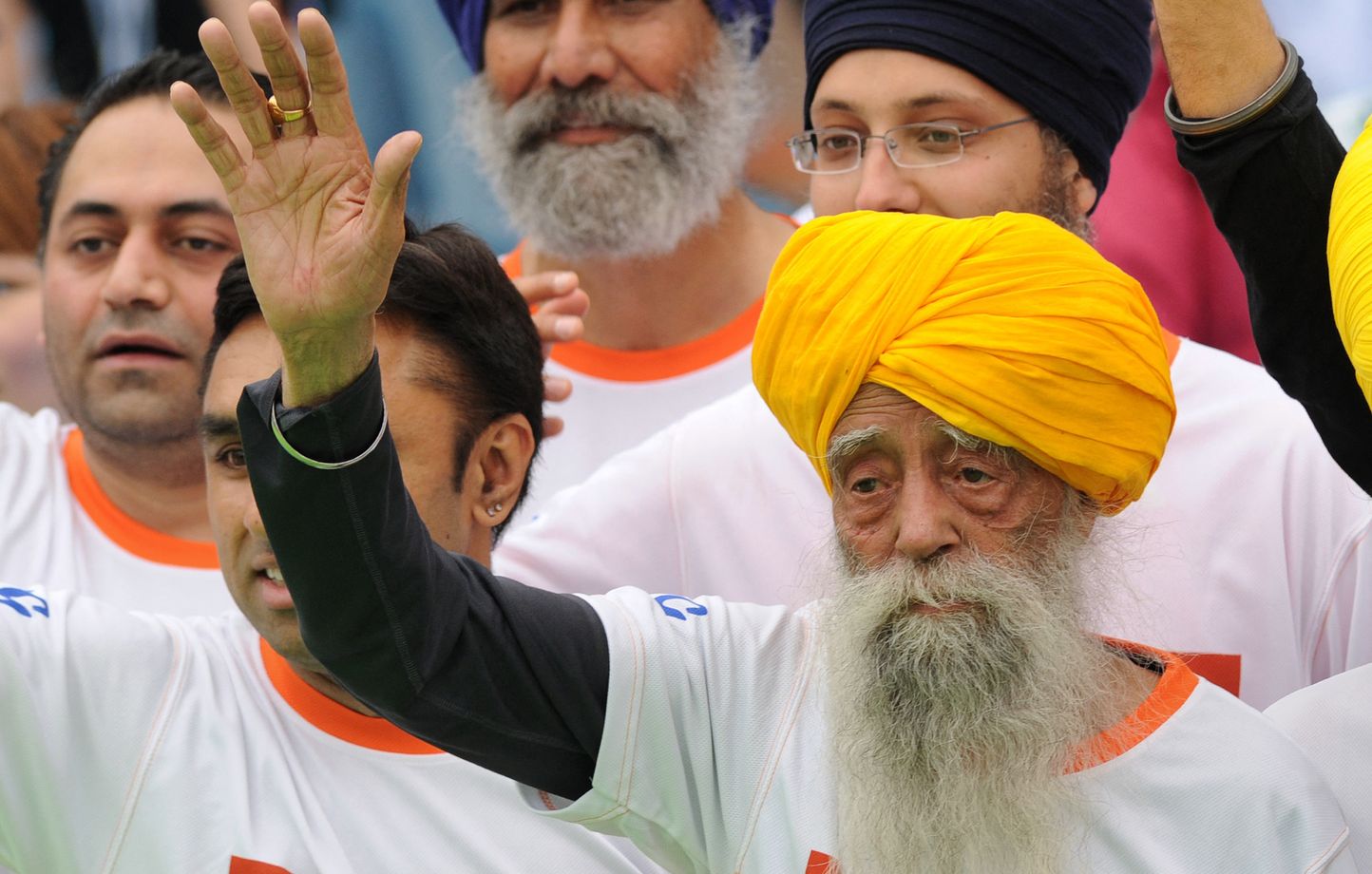 L'Indien Fauja Singh, (doable) plus vieux marathonien du monde, est mort à 114 ans thumbnail