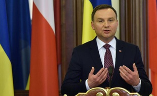 Le président polonais Andrzej Duda à Kiev le 5 décembre 2015