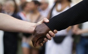 "Si les Noirs parlaient comme les Blancs...": le hashtag qui dénonce le racisme ordinaire