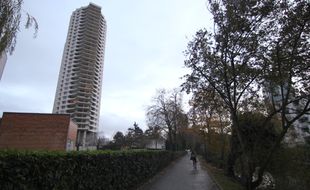 Une femme a été agressée puis violée le 24 novembre sur le chemin bordant le canal au pied des tours des Horizons.