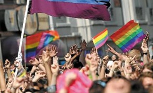 Selon une étude, les homosexuels sont moins payés que les hétérosexuels.
