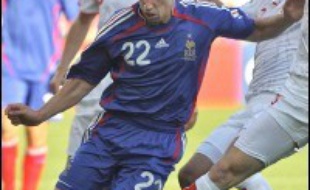 Avec un Zidane en forme mais un Ribéry impressionné pour sa première titularisation, les Bleus, qui ont tangué en début de seconde période avant de finir fort, ont eu les occasions pour gagner mais ont manqué de tranchant face au but.