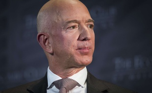Le patron d'Amazon, Jeff Bezos, est l'homme le plus riche du monde.