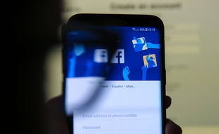 L'entreprise Cambridge Analytica a déposé le bilan aux Etats-Unis.