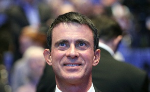 Manuel Valls serait le meilleur joker si François Hollande ne se présente pas à la primaire, selon un sondage franceinfo