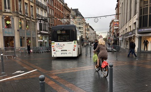La fin de la rue Nationale est de nouveau en double sens.