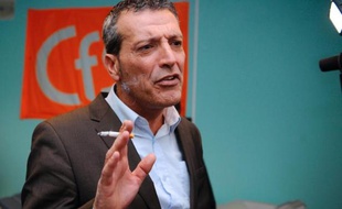 Edouard Martin, ex-syndicaliste CFDT de l'aciérie Arcelor Mittal, aujourd'hui candidat socialiste pour les élections européennes de 2014, photographié le 18 décembre 2013 à Florange