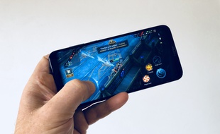Le Honor Play, adapté aux jeux gourmands, comme Arena of Valor.