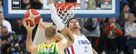 Victor Wembanyama lors de la victoire des Bleus en Lituanie, le 11 novembre 2022. 