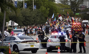 Un homme est mort percuté par une camionnette lors d'une gay pride en Floride, le 19 juin 2021.