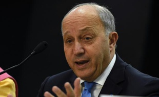 Le ministre des Affaires étrangères Laurent Fabius à New Delhi le 20 novembre 2015