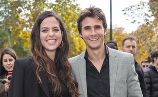 Anouchka Delon et son compagnon Julien Dereins lors du défilé Elie Saab de la Fashion Week de Paris en septembre 2019