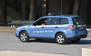 Un parrain de la mafia sicilienne a commandité l'assassinat de sa famille amoureuse d'un policier (Illustration)