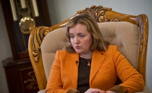 La ministre moldave des Affaires étrangères Natalia Gherman lors d'un entretien avec l'AFP, le 28 mars 2015 à Chisinau