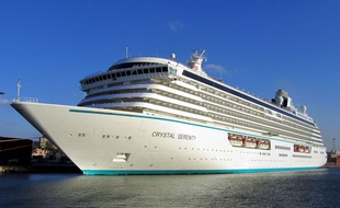 Le paquebot Crystal Serenity a quitté Anchorage, en Alaska, à la mi août 2016. Destination : New York, via le passage Nord-Ouest en Arctique. Un exploit controversé rendu possible par le réchauffement climatique.