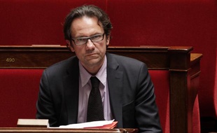 Le secrétaire d'Etat au Commerce et à l'Artisanat, Frédéric Lefebvre, le 12 avril 2011, à l'Assemblée nationale, à Paris.