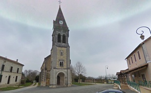 Des tags ont été relevés dans le village périgordin, notamment sur le monument aux morts.